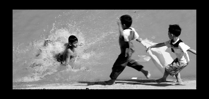 Kampf um die Flache am TonleSap [Cambodia]