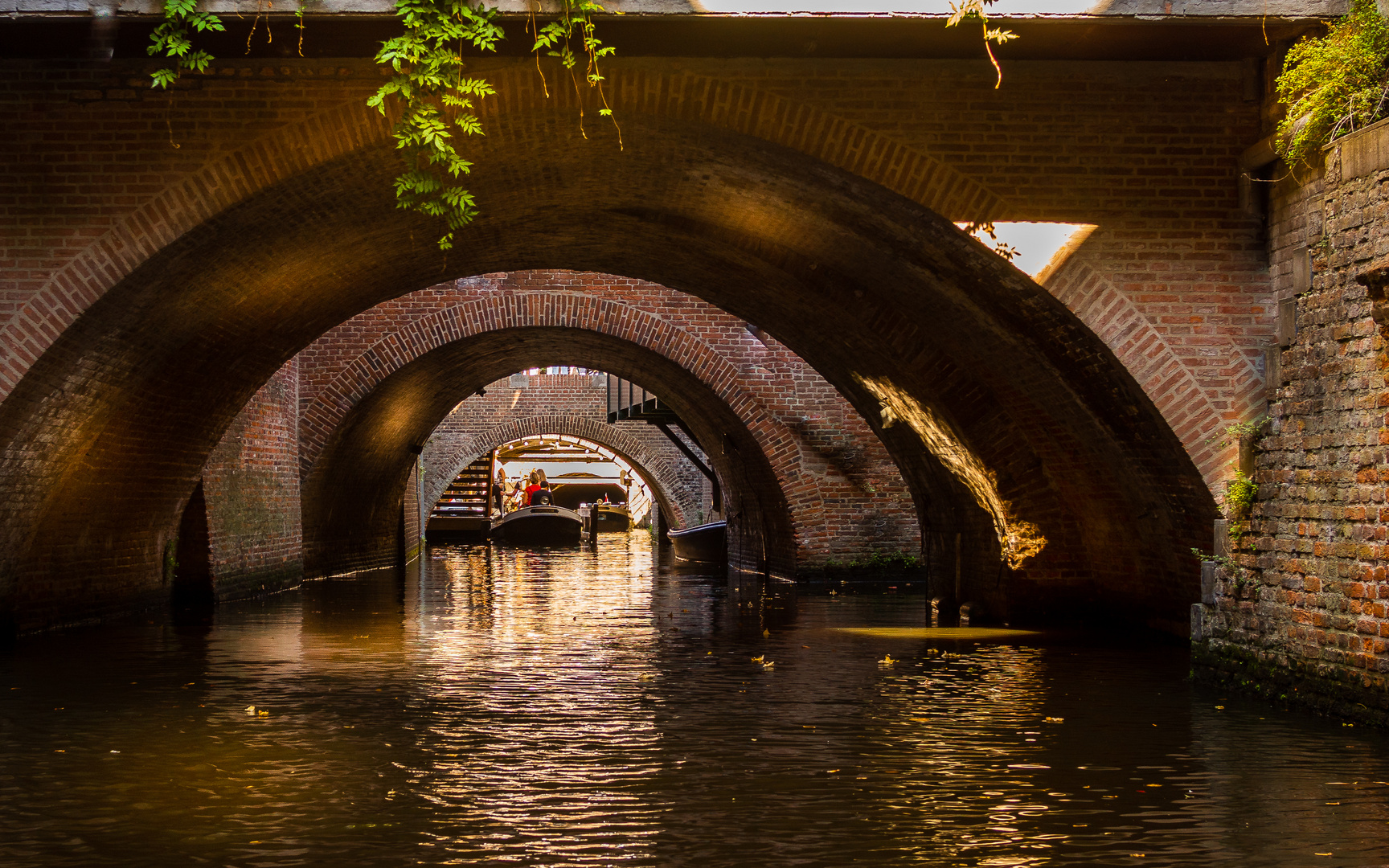 Kanäle unter der Stadt s´Hertogenbosch NL