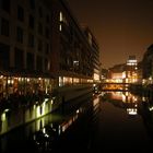 Kanal bei Nacht; Hamburg, Neuer Wall