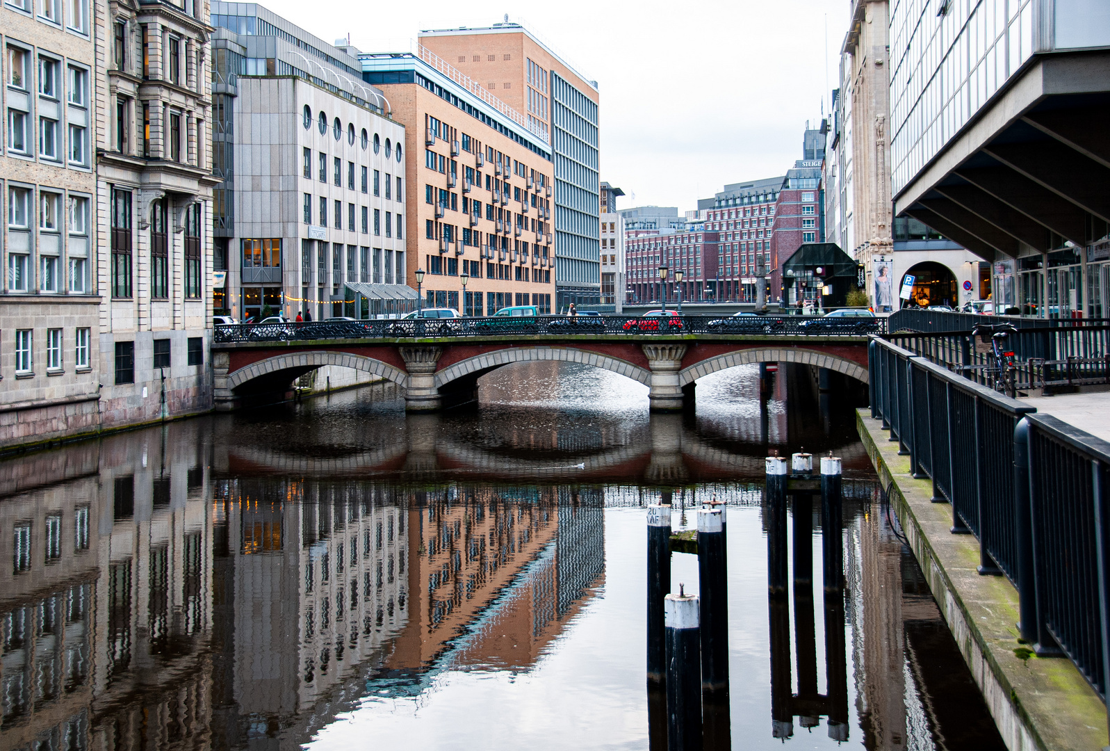 Kanal (Fleet?) in Hamburg