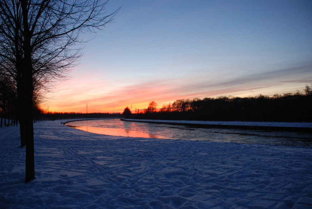 Kanal im Eis und Schnee 1