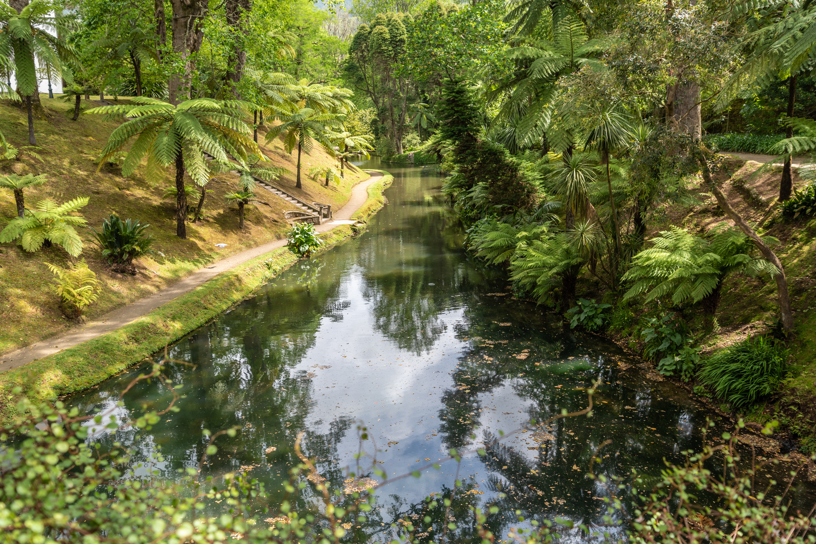 Kanal im Park