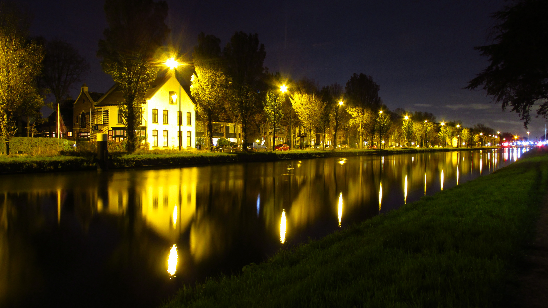 Kanal in den Niederlanden