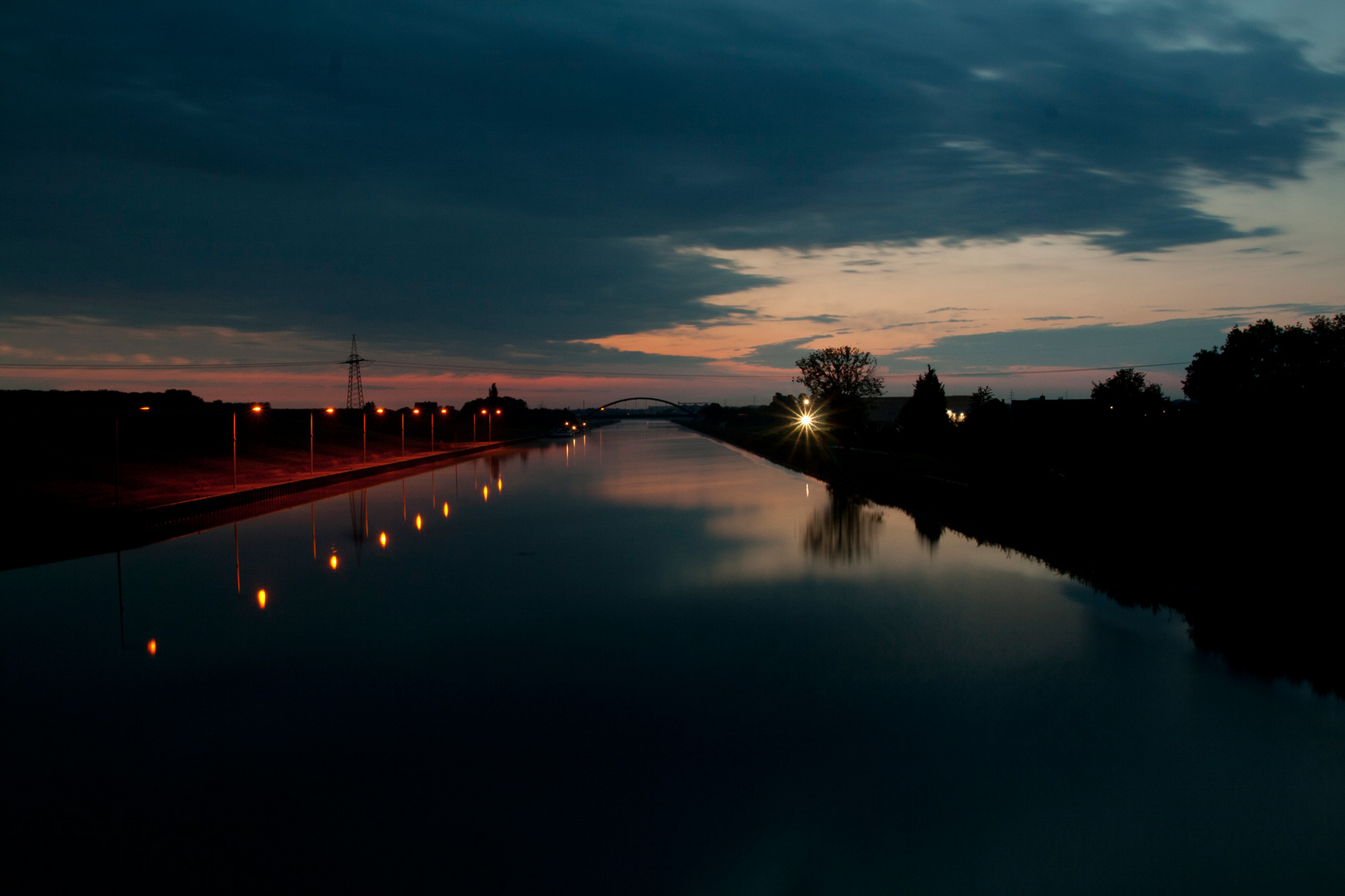 Kanal in der blauen Szunde