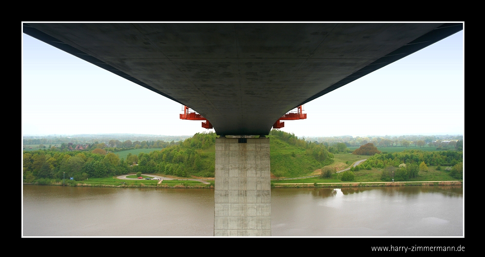 Kanalbrücke