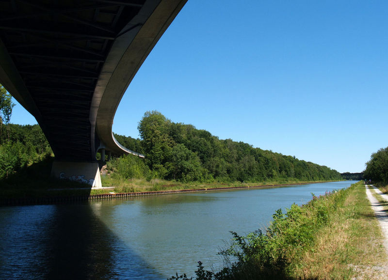 Kanalbrücke