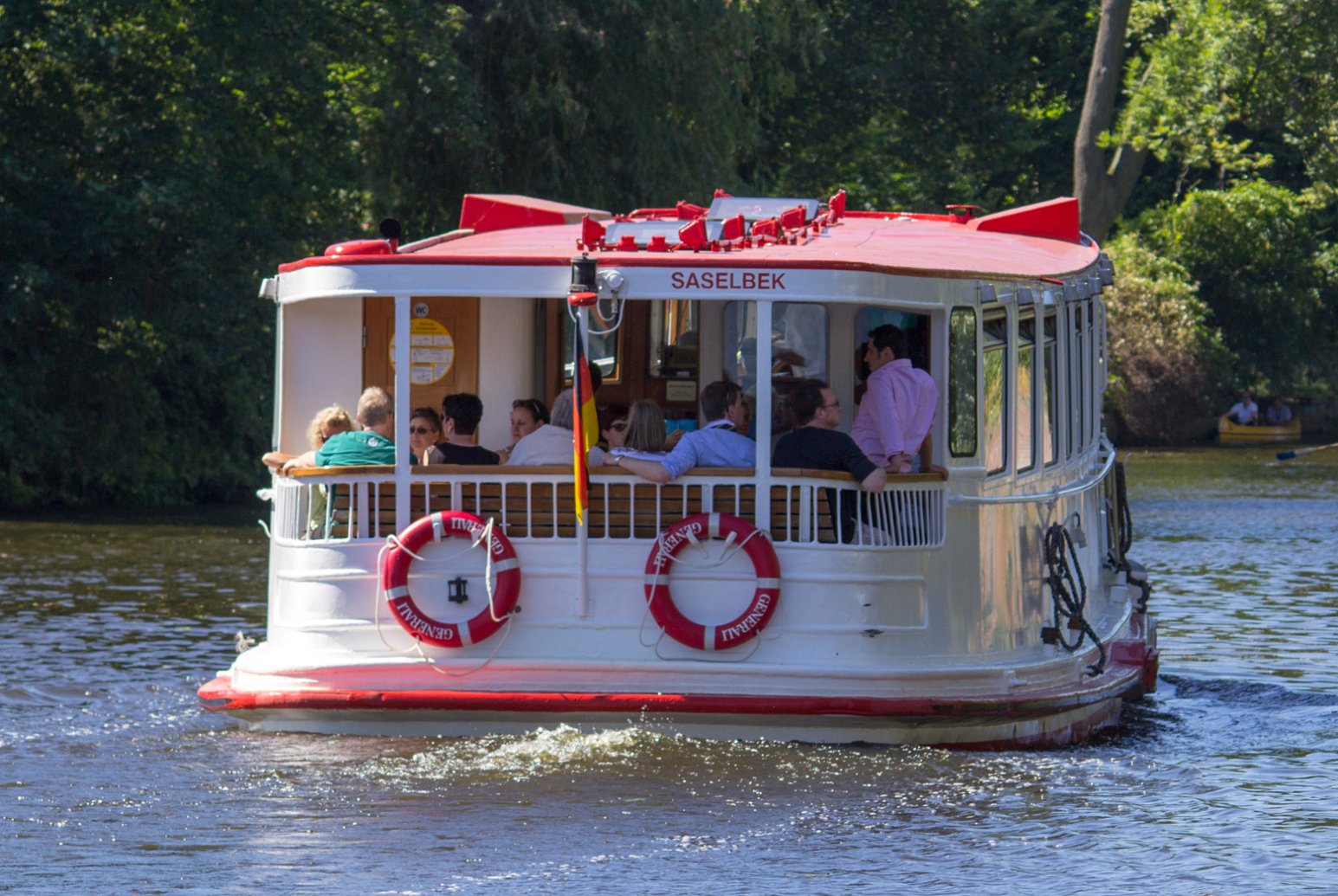 Kanalfahrt auf der Alster