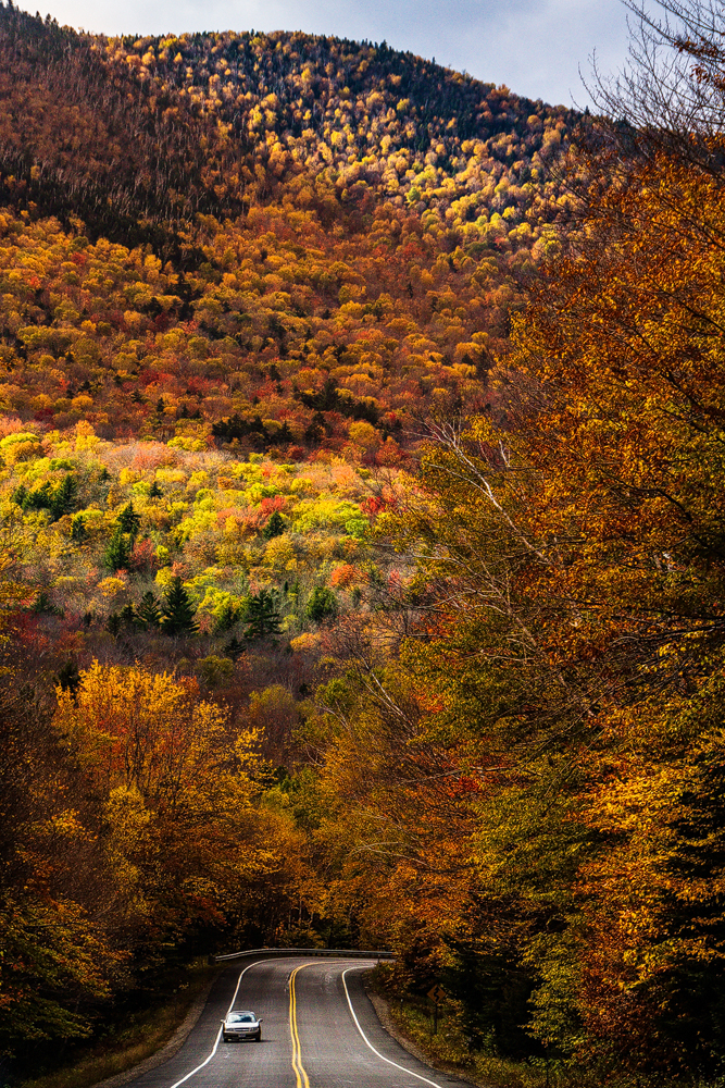 Kancamagus Highway während des Indian Summers