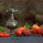 Kanne , Tomaten und Paprika 