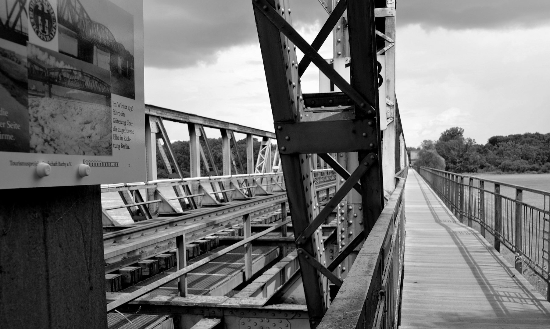 Kanoenbahn bei Barby an der Elbe