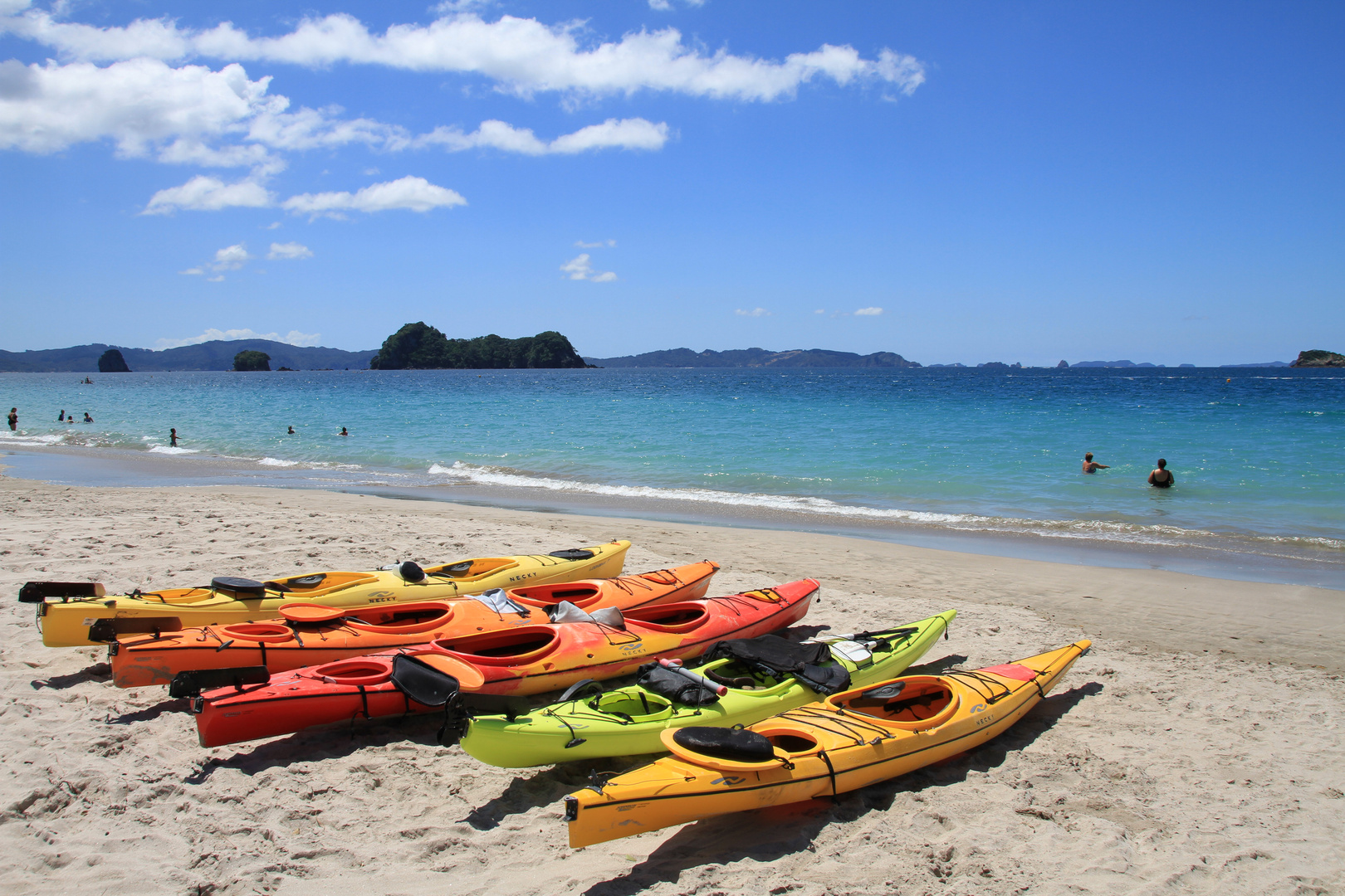 Kanu Bay of Islands