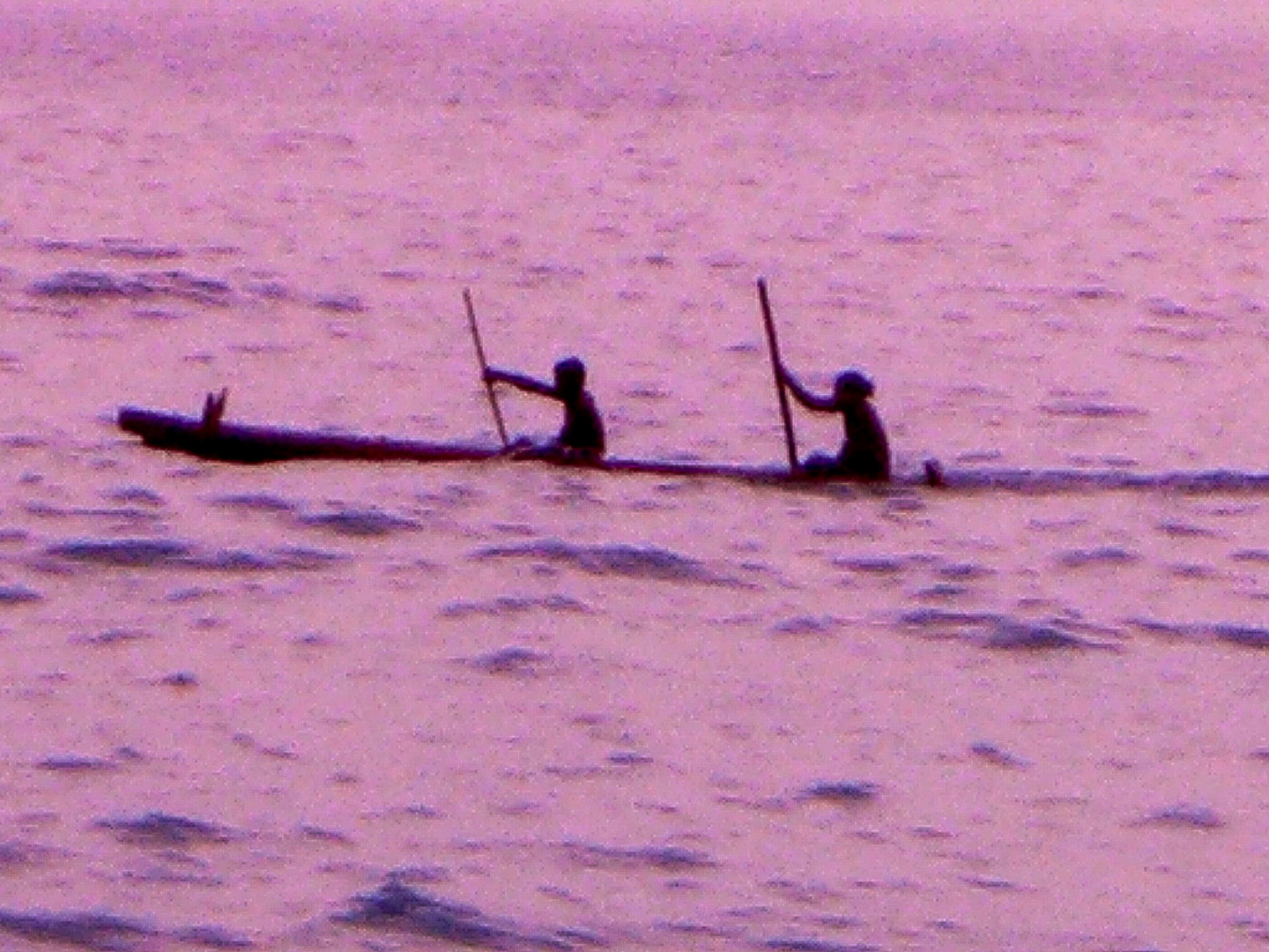 Kanufahrer im Morgendunst, Kovalam