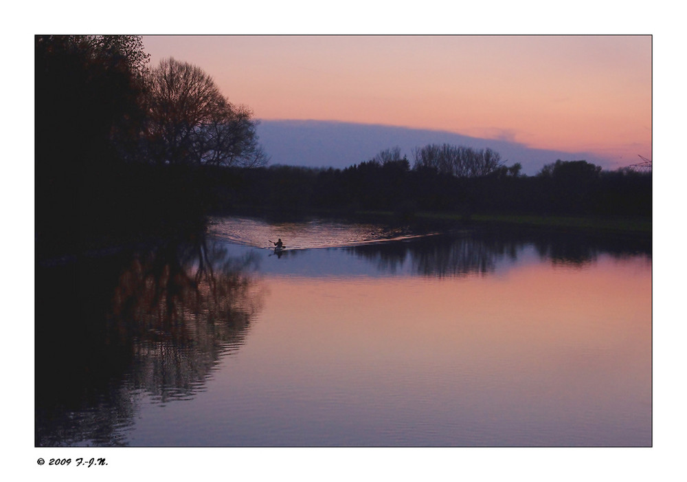 *Kanufahrt am Abend, oder....