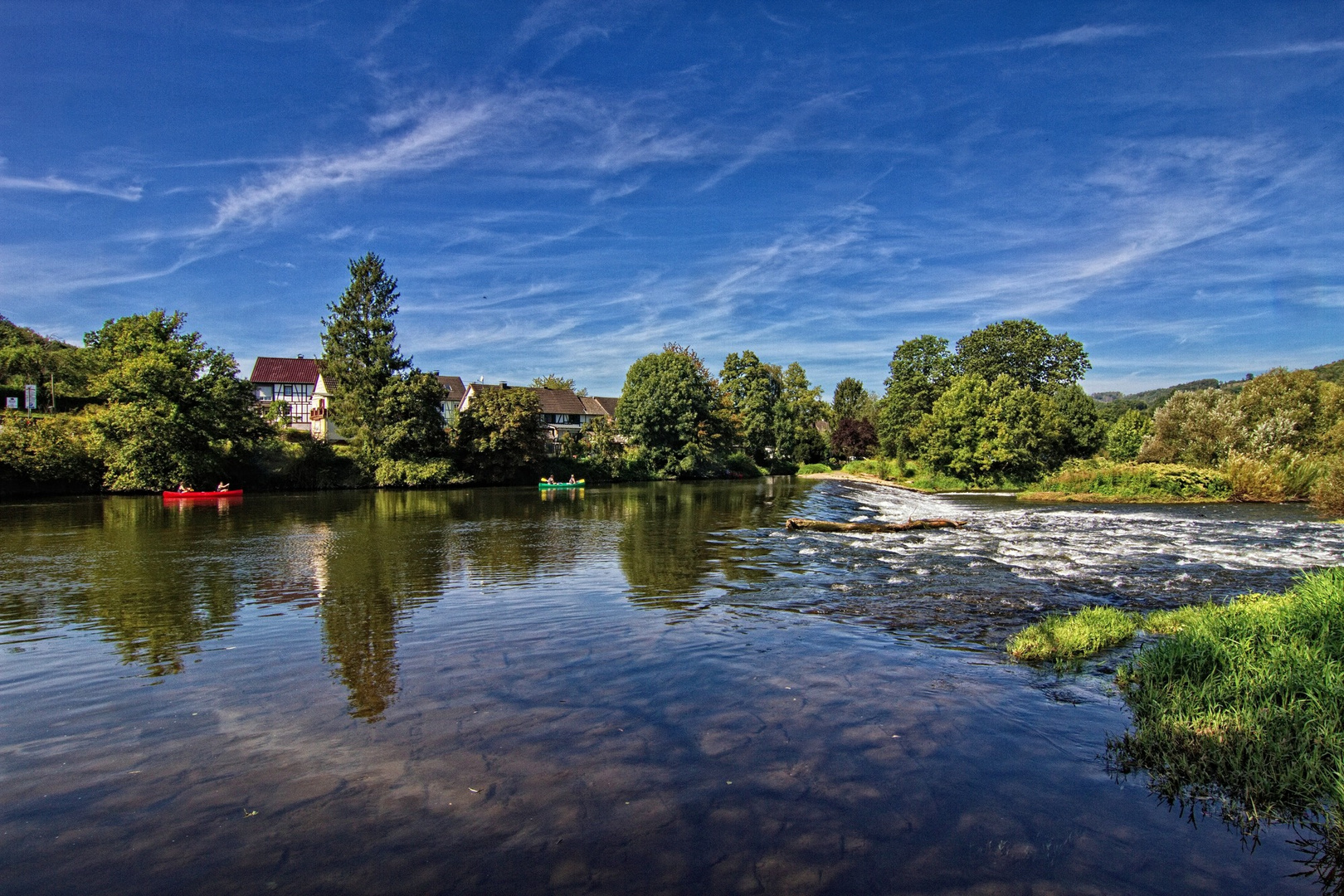 Kanus am Siegwehr bei Dattenfeld 