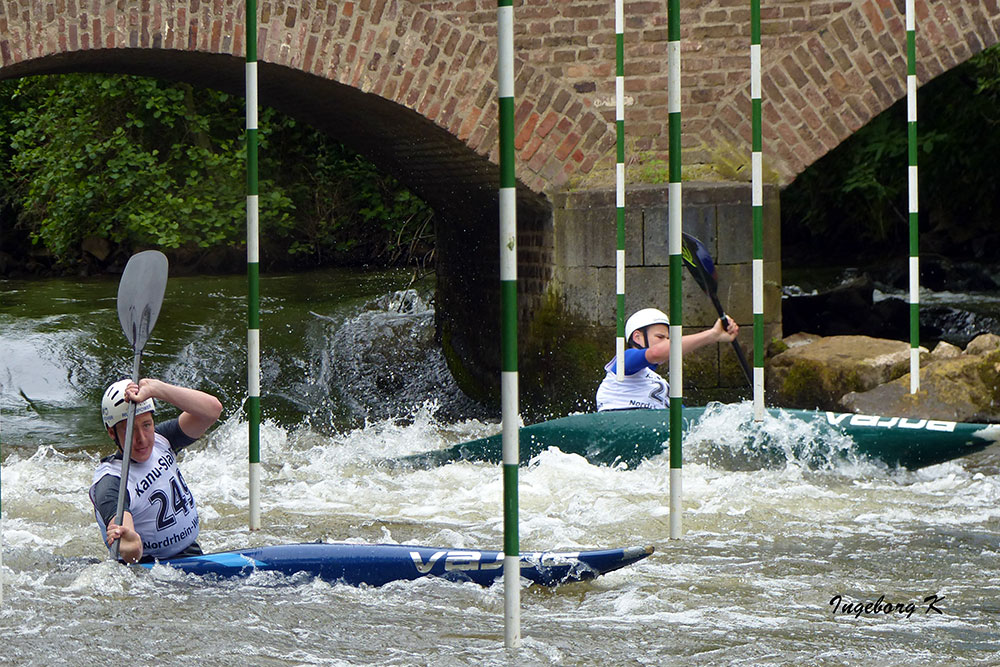 Kanuwettbewerb Start Nr. 249 - 250