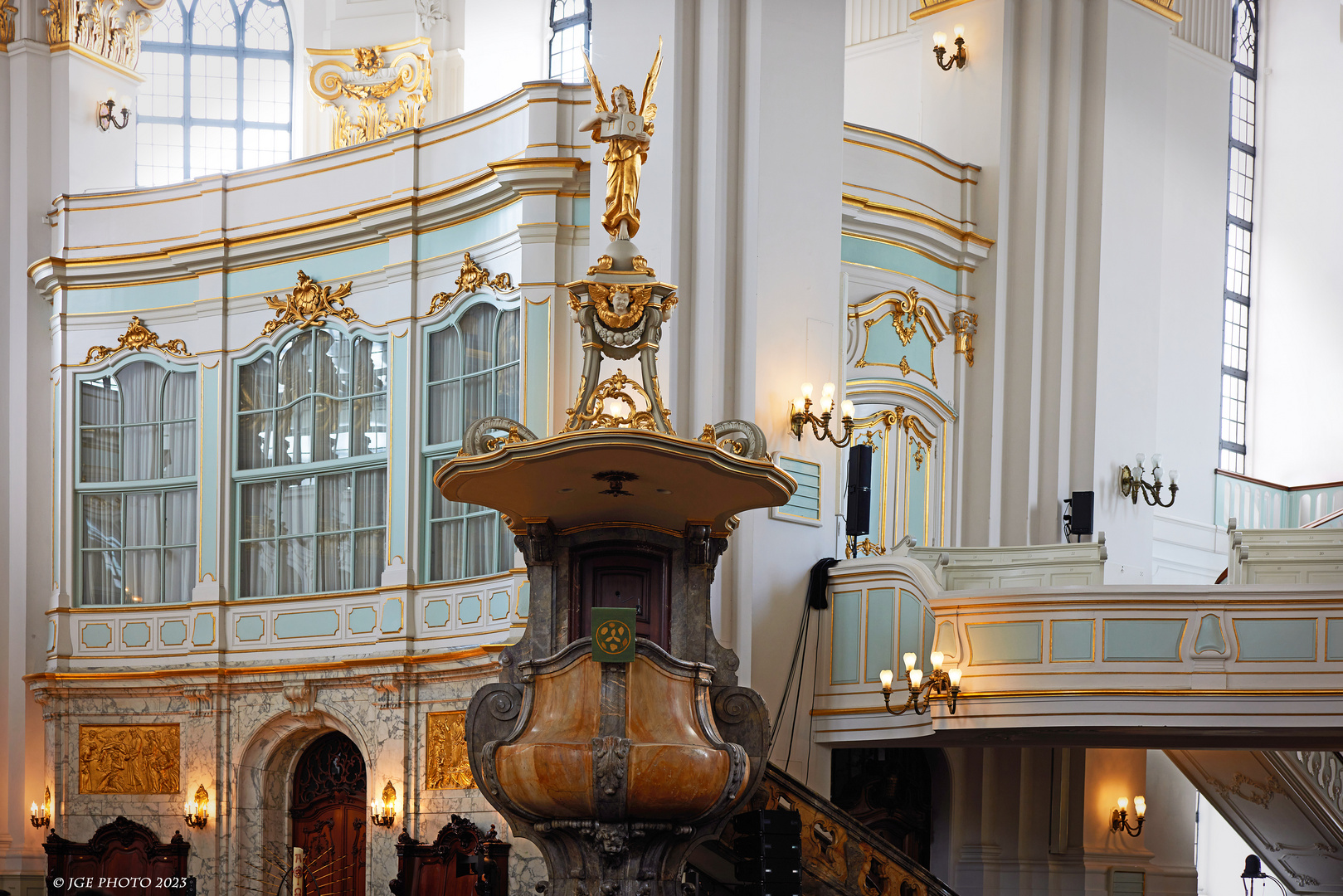 Kanzel der St. Michaelis Kirche Hamburg