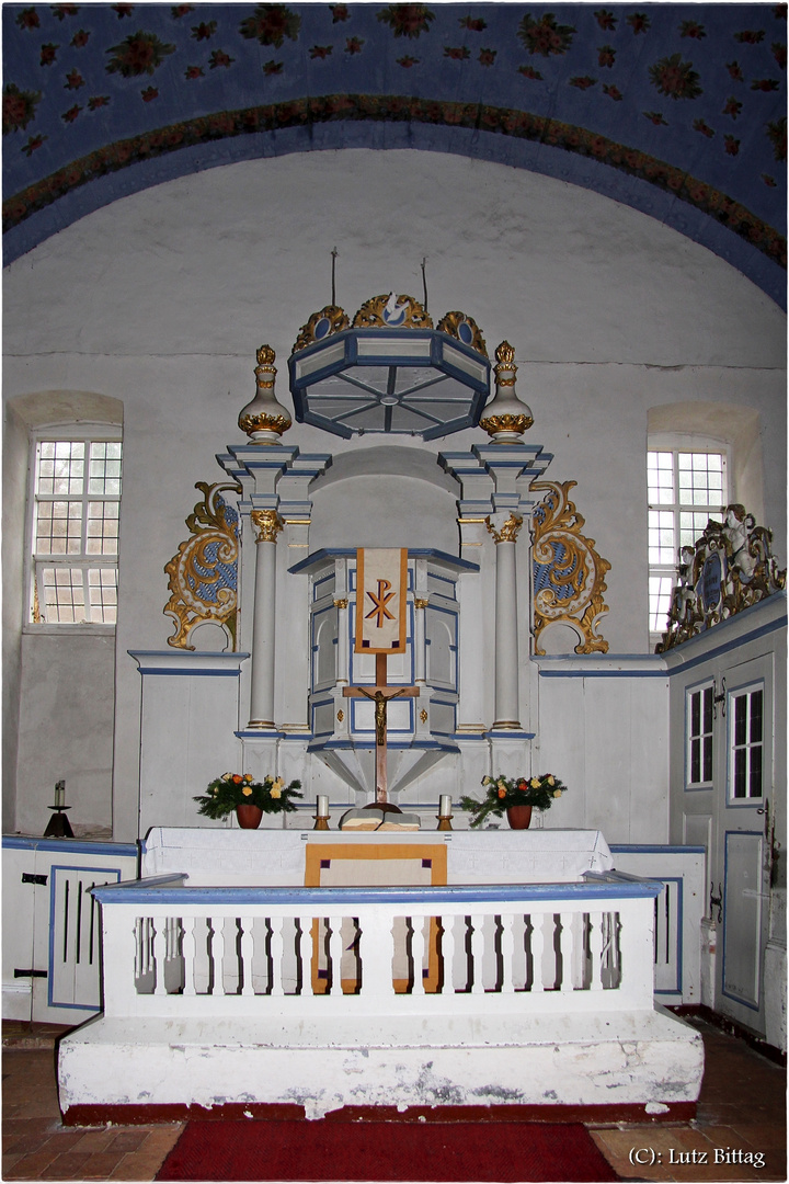 Kanzelaltar der Inselkirche Hiddensee