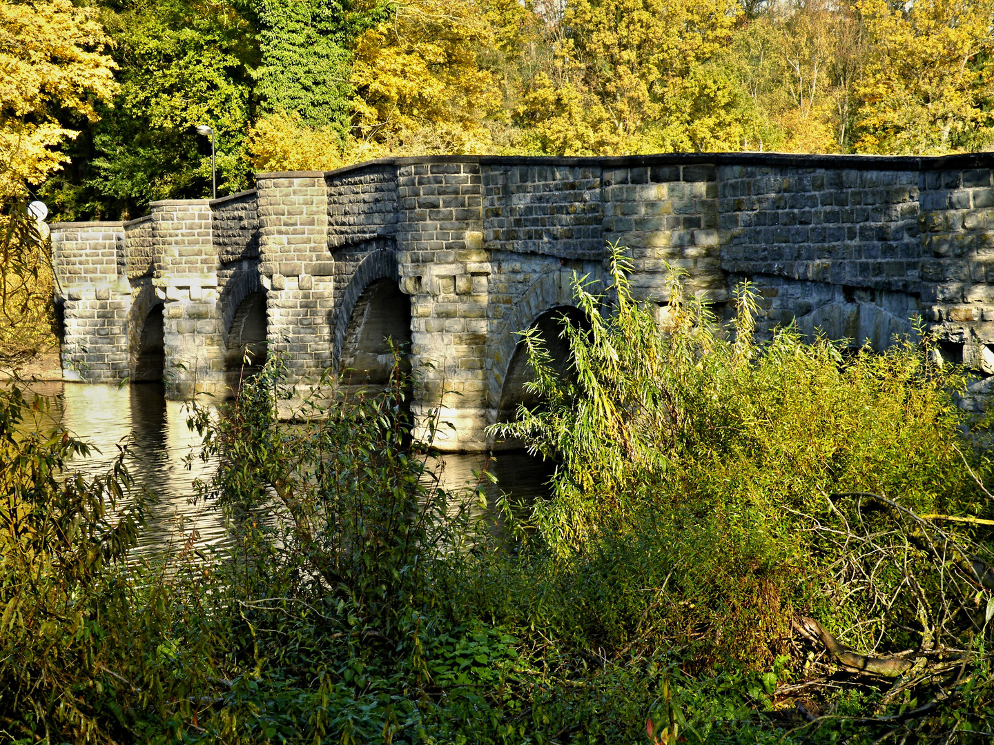 Kanzelbrücke über den Fluß Möhne