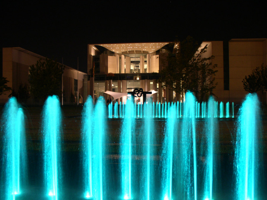 Kanzleramt @ Night