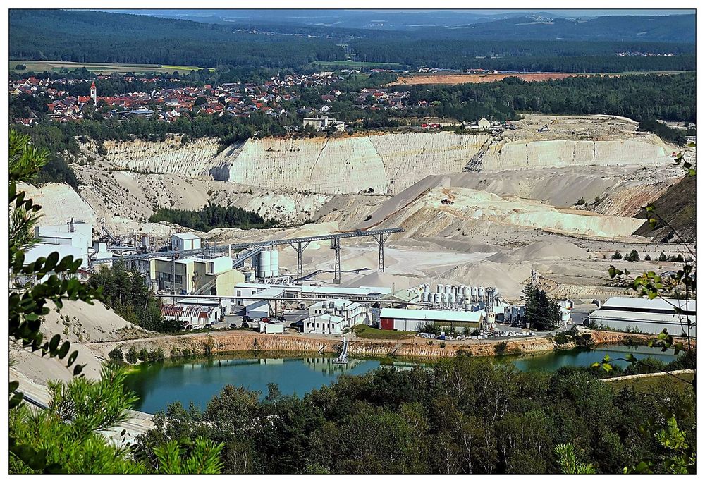 KaolinAbbau in anderer Richtung Foto & Bild architektur, industrie