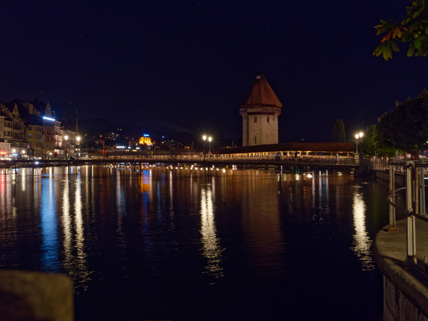 Kapellbrücke bei Nacht