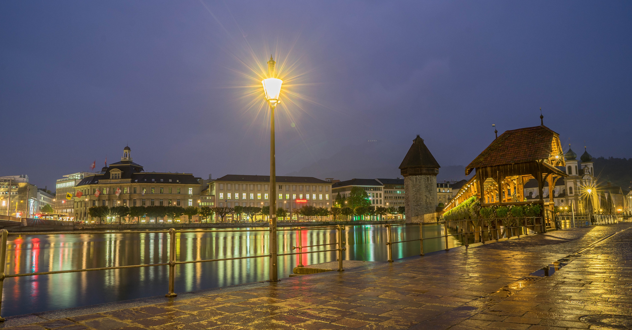 Kapellbrücke Luzern, am Morgen