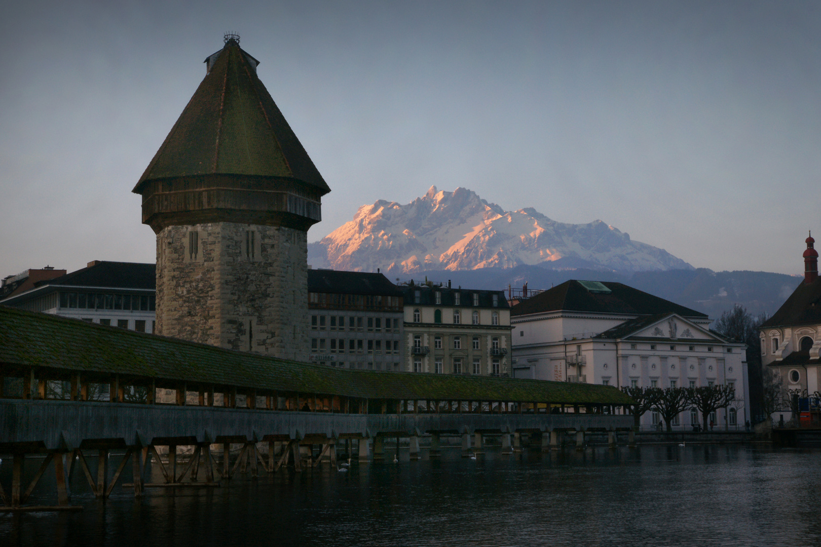 Kapellbrücke und Pilatus