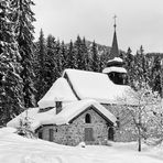 Kapelle am Pragser Wildsee