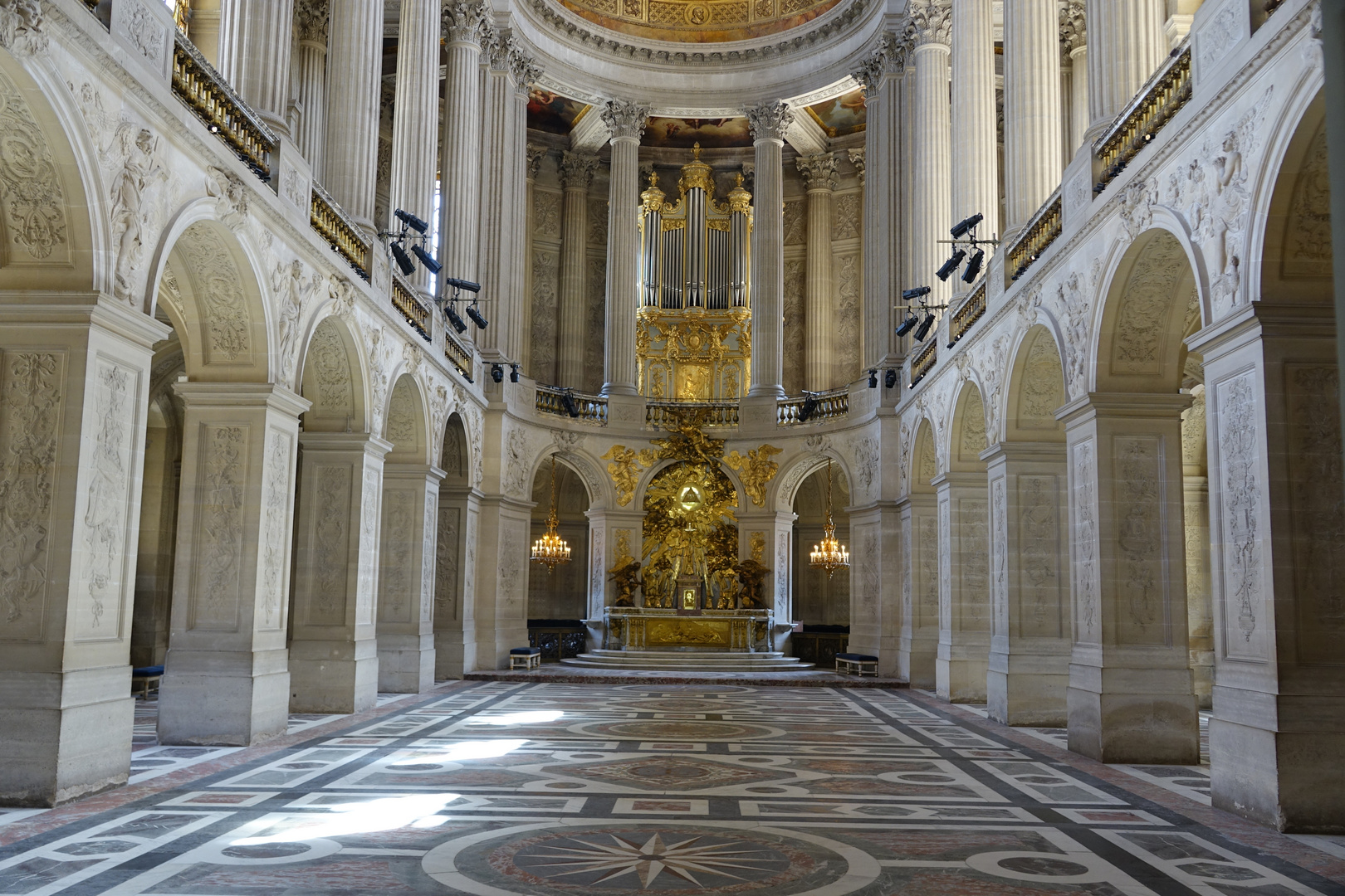  Kapelle des Schlosses von Versailles