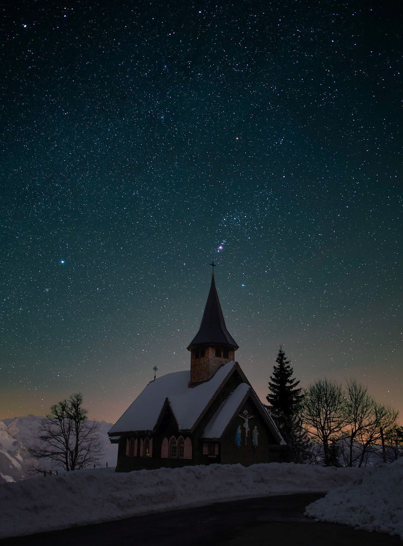 Kapelle Haggenegg mit Orion