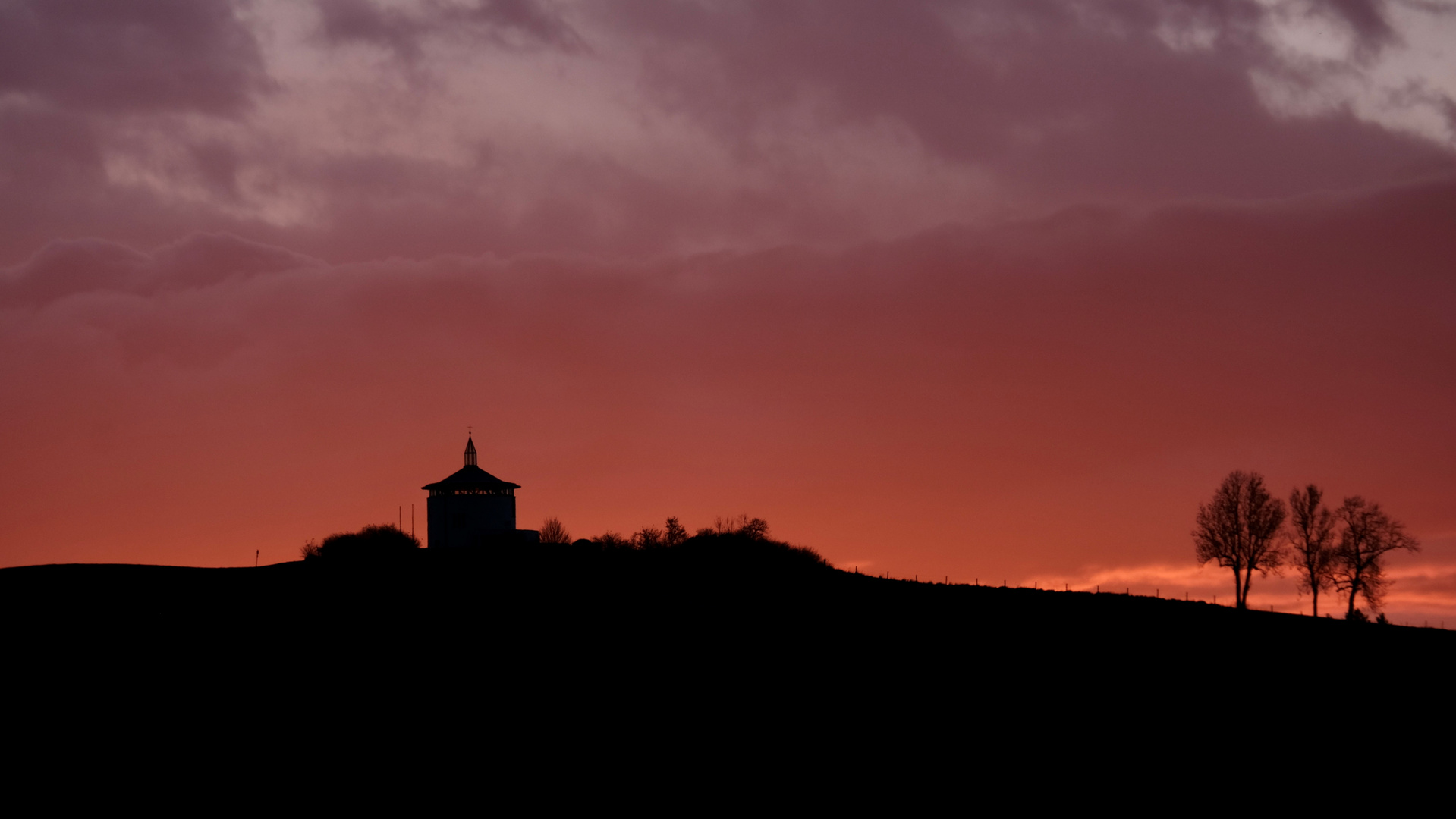 Kapelle im Abendrot