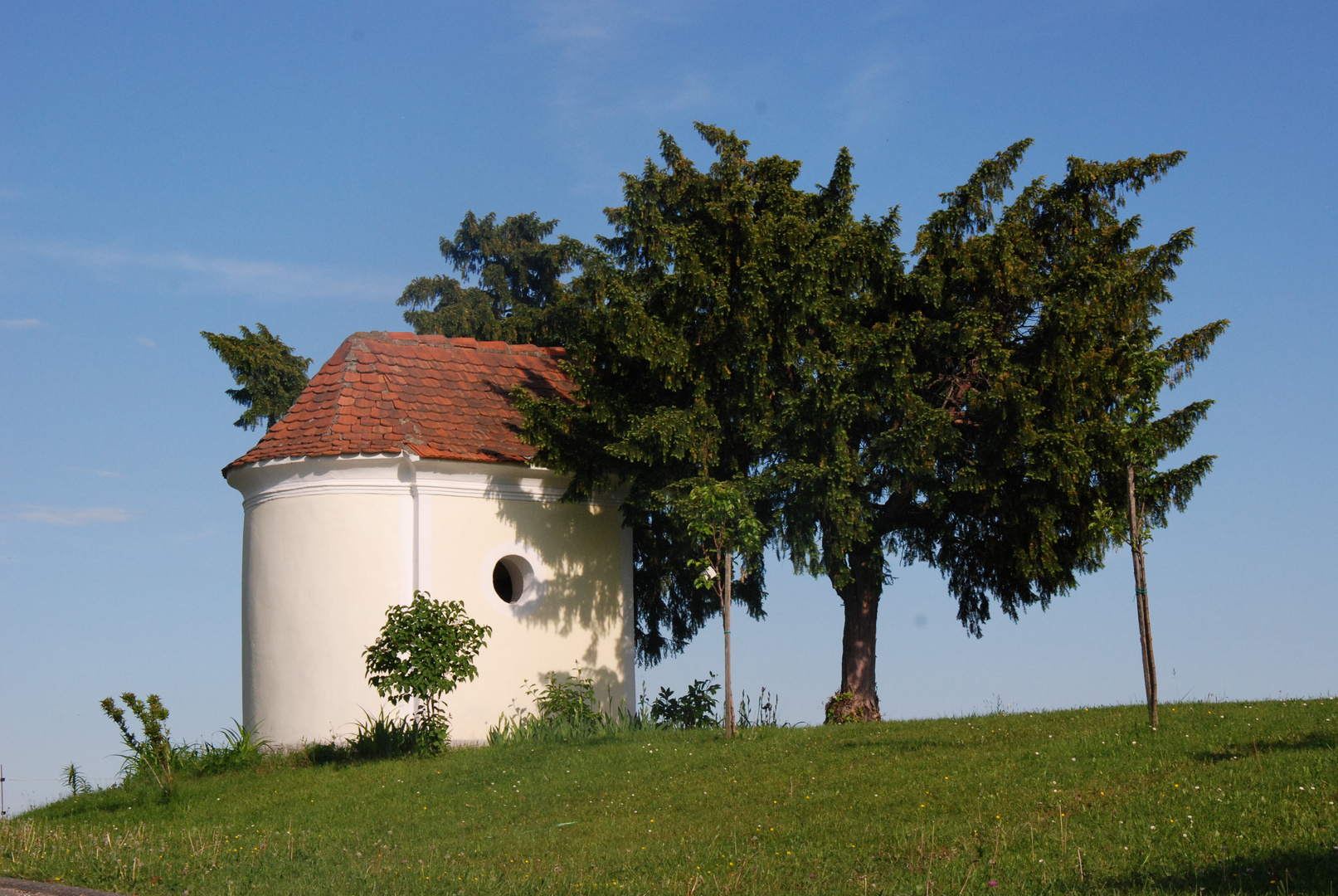 Kapelle im Feld