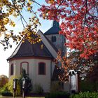 Kapelle im Herbst