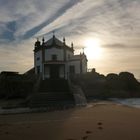 Kapelle im Meer