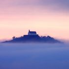 Kapelle im Nebel