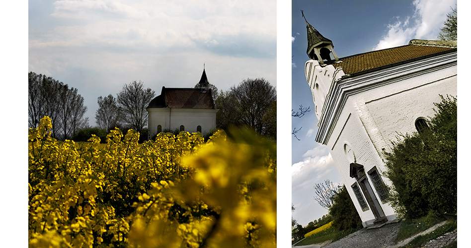 Kapelle im Rapsfeld