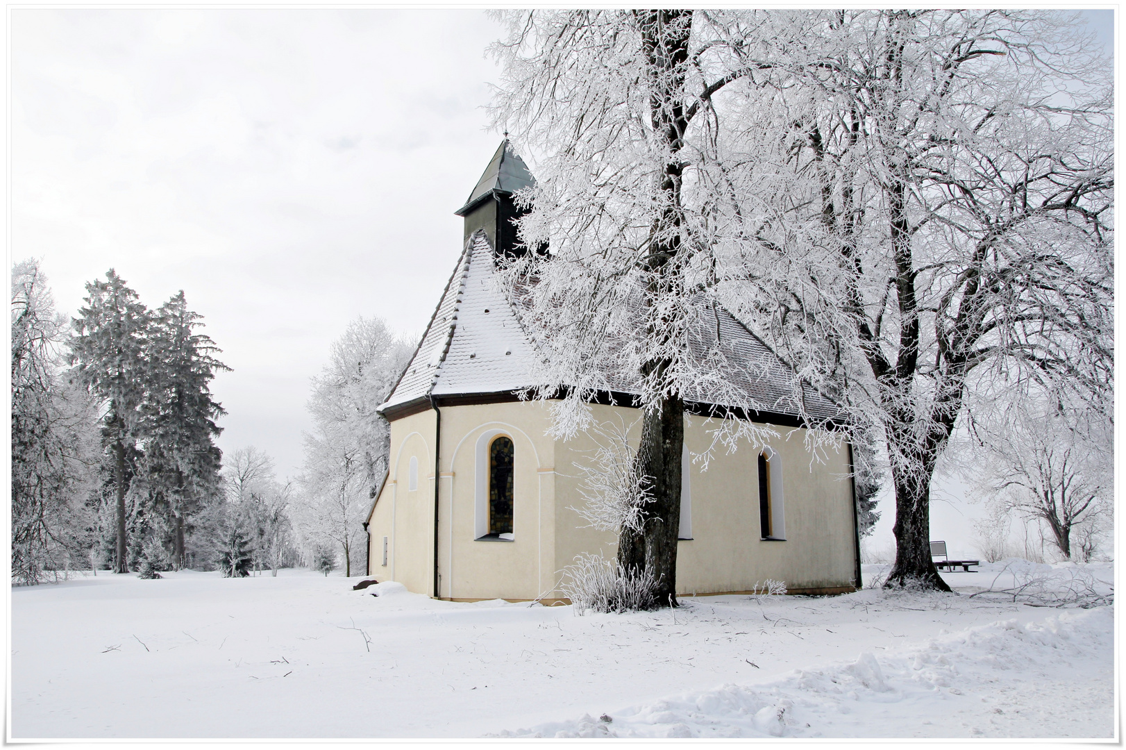 Kapelle im Schnee