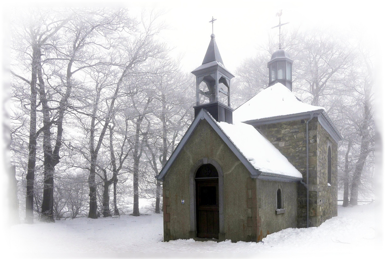 Kapelle im Schnee