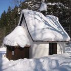 Kapelle im Schneemantel