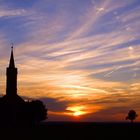 Kapelle im Sonnenuntergang