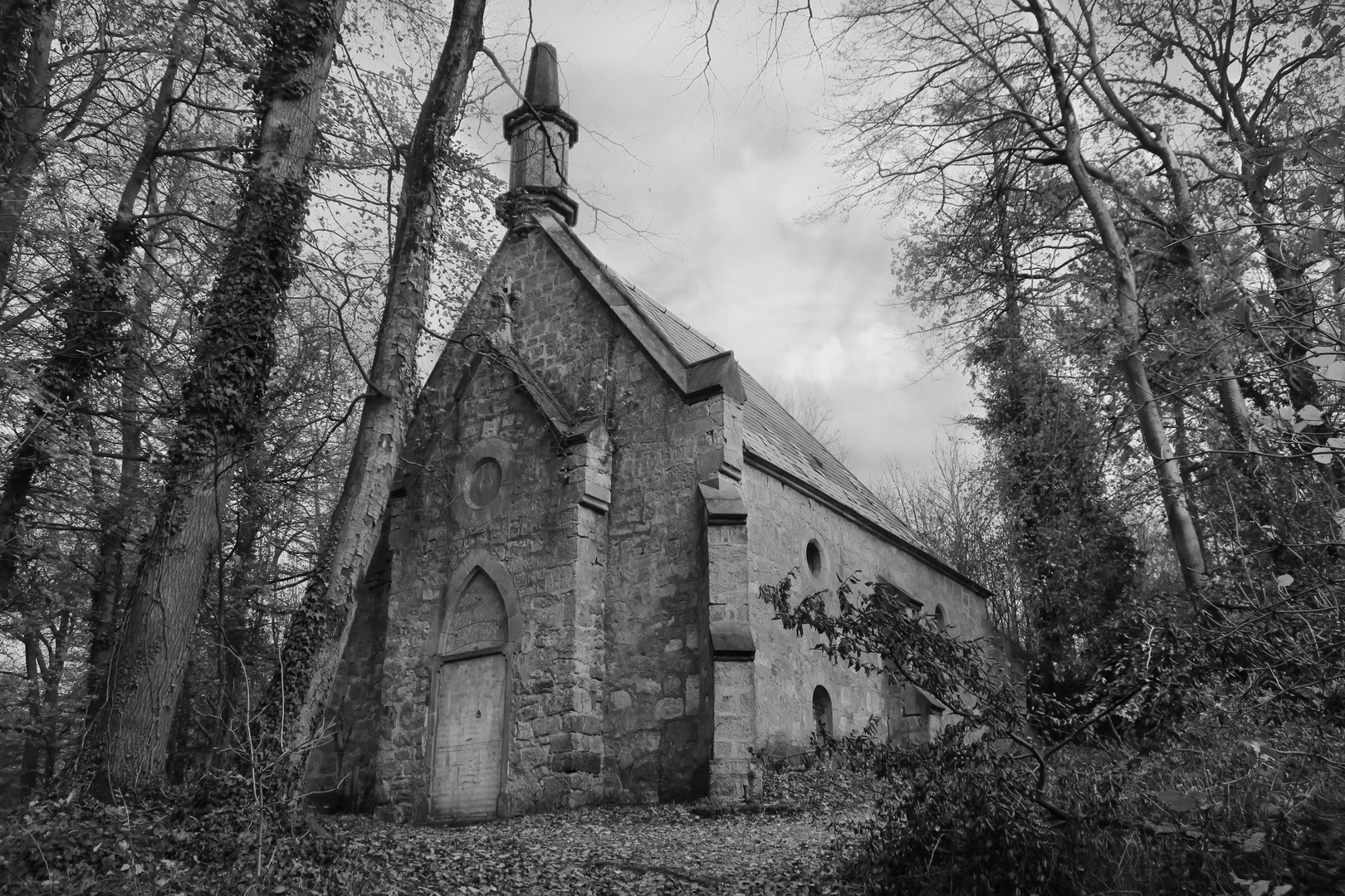 Kapelle im Wald