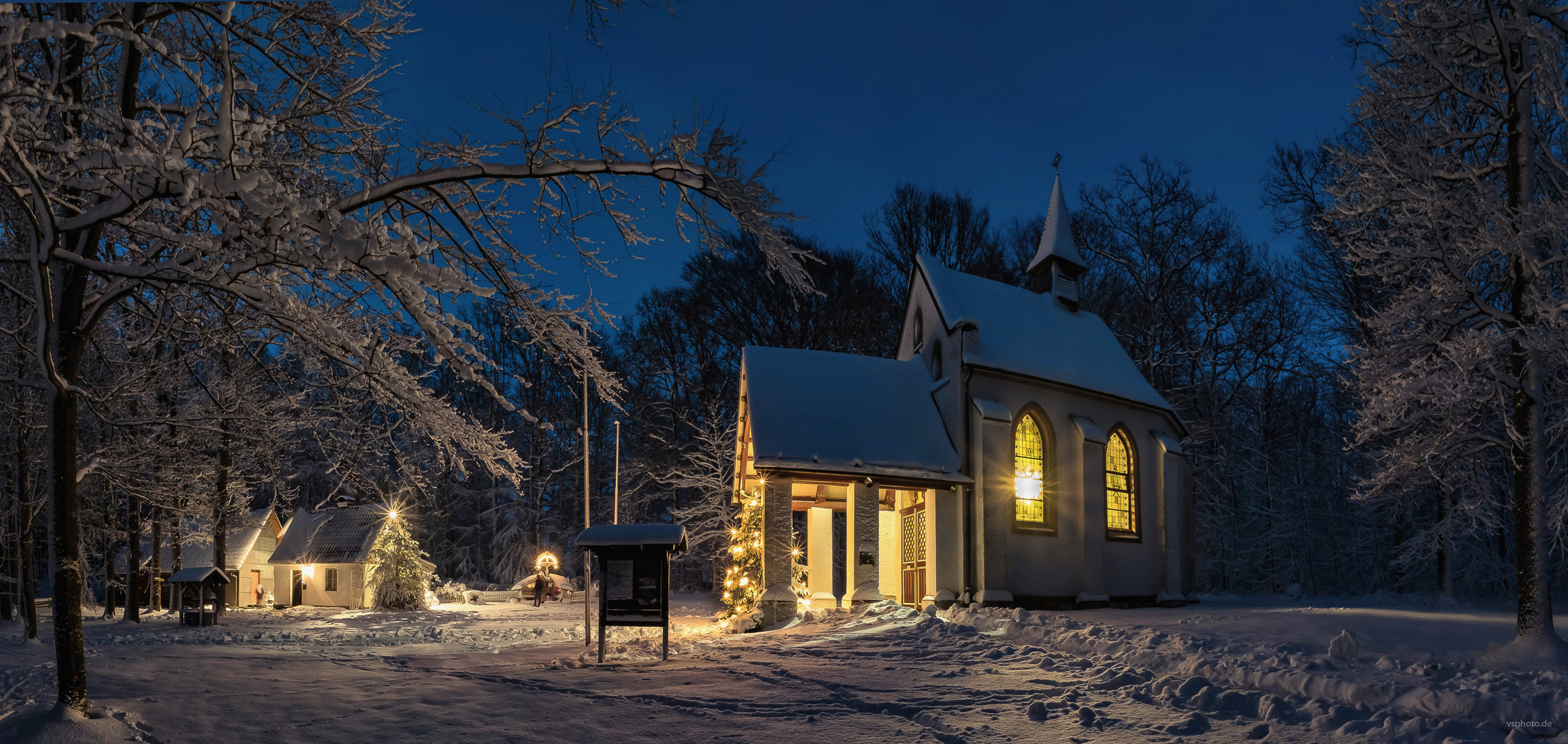 Kapelle im Winterkleid