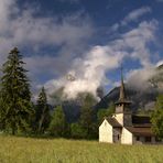 Kapelle in Berglandschaft