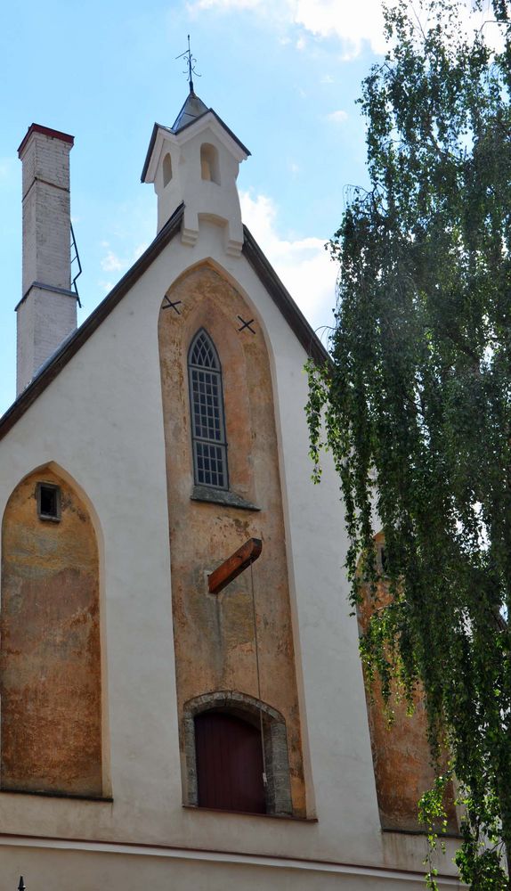 Kapelle mit Heuschober