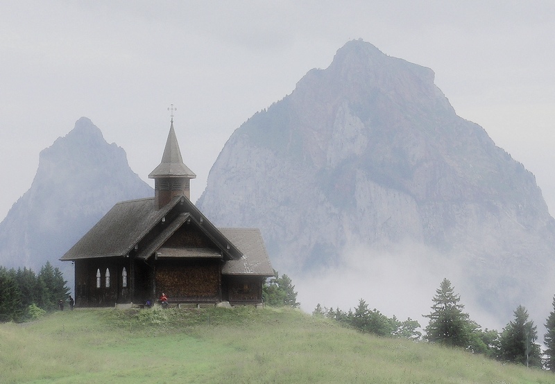 Kapelle zwischen Kleinem und Grossem Mythen