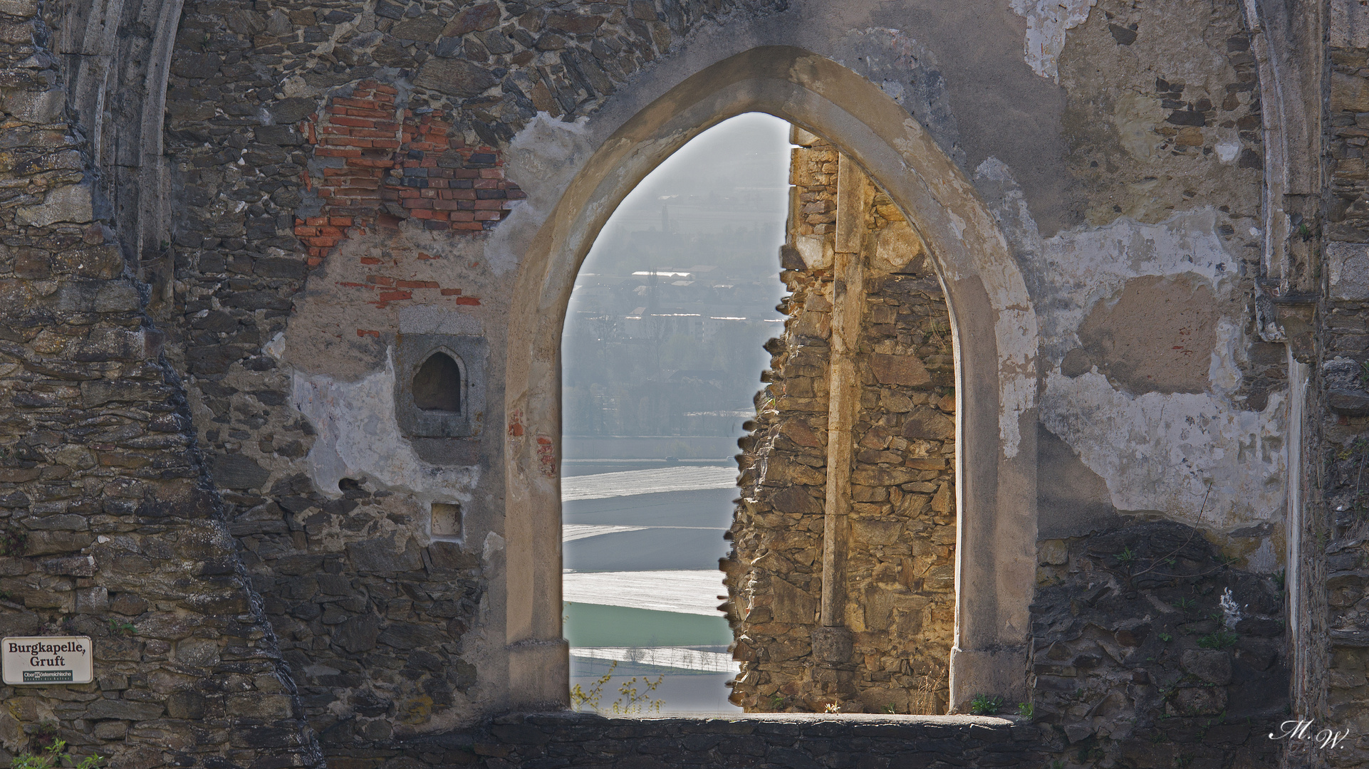 Kapellenfenster Ruine Schaunberg