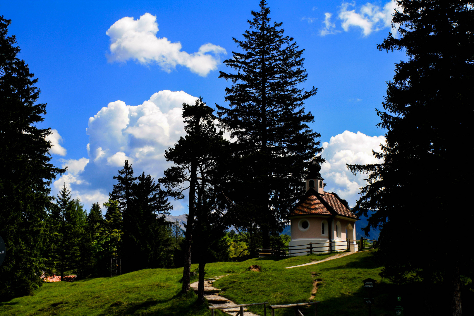 Kappelle oberhalb von MIttenwald