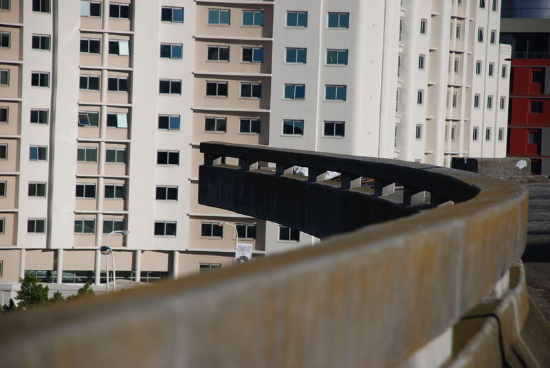 Kapstadt: Die unglaubliche Geschichte der halbfertigen Brücke...