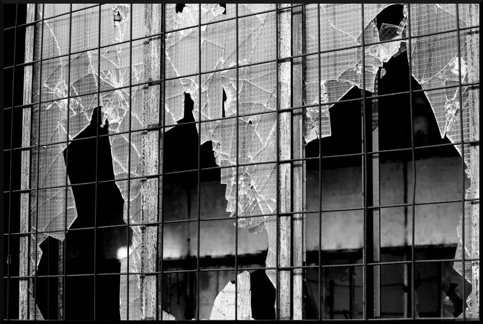 kaputte Fenster, die 3. Foto & Bild stillleben, first