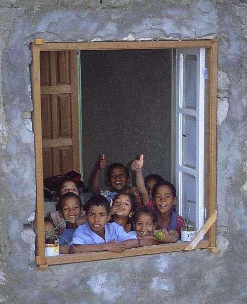 Kapverdische Fenster IV - Schule